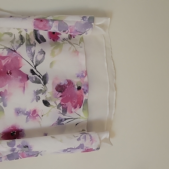 ROSE & OLIVE Fairycore Pink Floral Chiffon Sleeveless Layered Blouse - Picture 4 of 10